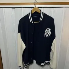 ネイビー スタジャン Sロゴ刺繍