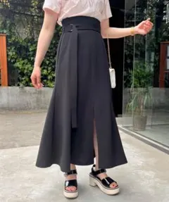 フロントスリットマーメイドスカート