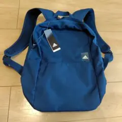 アディダス　リュック　新品