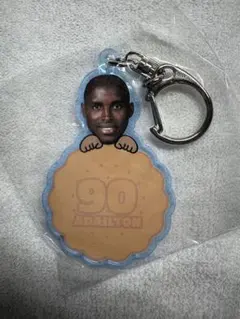 横浜FC アダイウトン　プレイヤーズクラッカー風アクリルキーホルダー