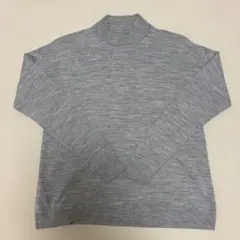 ユニクロ　薄手グレーニットトップスS