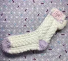 tutuanna ふわもこソックスホワイト×ラベンダー　22-25cm