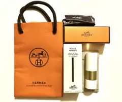 未使用品　HERMES エルメス　リップバーム　ルージュ　袋　リボン付きのサムネイル
