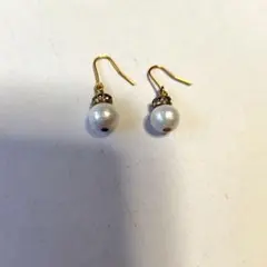 ホワイトコットンパール フックタイプピアス