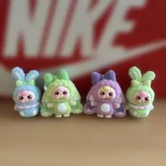 ベイビースリー　フィギュア4つセット