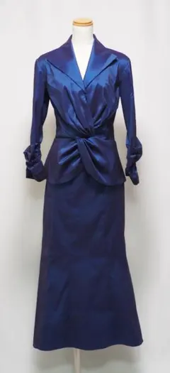 超美品✨ Tadashi Shoji ロングワンピース　マキシ丈　刺繍 超美品✨ Tadashi Shoji ロングワンピース マキシ丈 刺繍