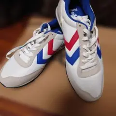 ヒュンメル スニーカー