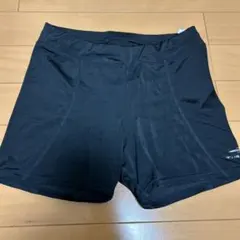 TIGORA ブラックショートパンツ