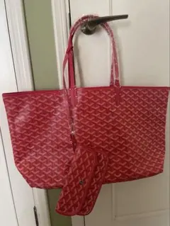 ゴヤール