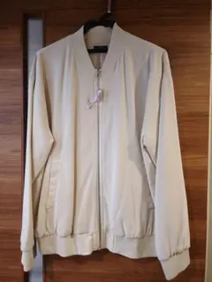ITEMS URBAN RESEARCH アイボリー ブルゾン Mのサムネイル