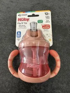 Nuby Flip N' Sip トレーニングカップ 240ml