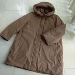 ユニクロ　ハイブリッドダウンコート ブラウン