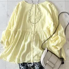 美品 アーバンリサーチドアーズ コットンボイル2WAYギャザーブラウス イエロー