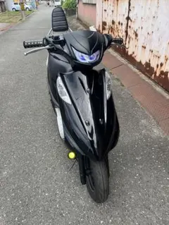 アドレスv125gのサムネイル