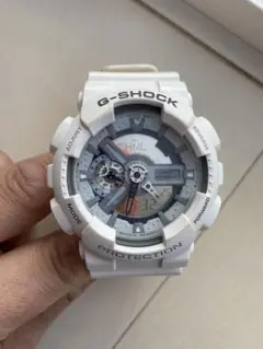 電池交換済み　G-SHOCK デジタル腕時計 ホワイト
