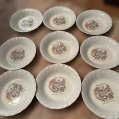 4歳の誕生日を祝う　イラスト入り　皿　9枚セット　更に10％値下げ