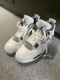 Nike Air Jordan 4 Retro "Oxidized Green"のサムネイル