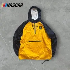 【M48】UPS × NASCAR 刺繍ハーフジップナイロンアノラックパーカー