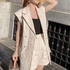 アイボリー Alstromeria Jacquardノースリーブジャケット