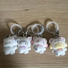 サンリオふわふわスノー めじるしアクセサリー カプセルトイ 4個セット