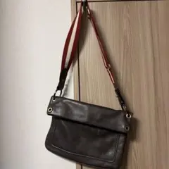 Item thumbnail for item 7209b815-2f80-4919-af53-73ea2b2c62c5