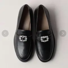 OHGA ビジューバックル付き ローファー 23 - メルカリ