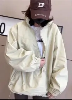 ライトベージュ ジップアップジャケット S/M