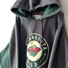 アメリカンクラシック ミネソタ ワイルド 刺繍 パーカー L グレーグリーン古着