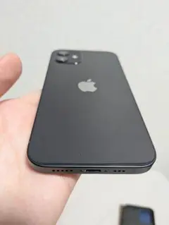 Apple iPhone 11 ブラック 本体