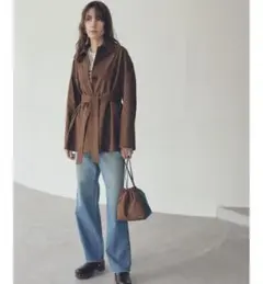 ミラオーウェン　ハイライズストレートデニムのサムネイル