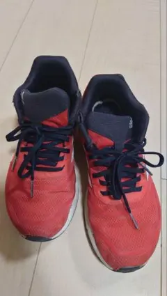 adidas アディダス赤 黒スニーカー　22.5cm