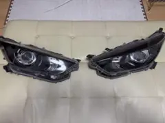 新型GRヤリス後期型　ヘッドライトASSY左右 新型GRヤリス後期型 ヘッドライトASSY左右 - メルカリ