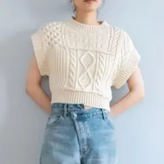 Ungrid バックレースアップケーブルニットベスト アイボリー