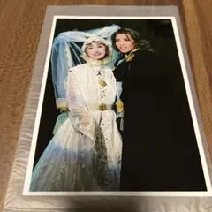 Item thumbnail for item aa861720-8f70-43d6-aea4-ed5cb947f814