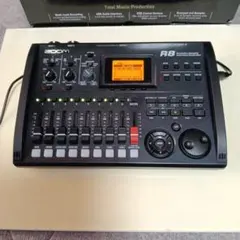 未使用　ZOOM R8 マルチトラックレコーダー ZOOM