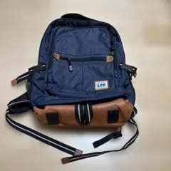 ほぼ新品　Lee リュック バックパック ネイビーのサムネイル