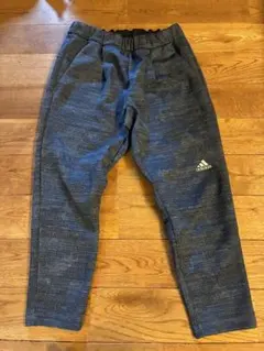 adidas ジャージ系パンツ　ロング　130センチ　ブルー系