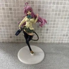 ToLOVEる フィギュア　ララ・サタリン・デビルーク　制服ver　1/8