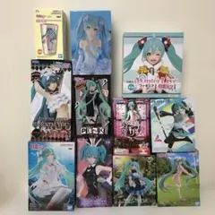 初音ミク　フィギュア、ヌードルストッパーフィギュア、タンブラー　全11点