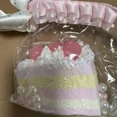 jammyjem スクイーズ ケーキ ピンク　チェリー