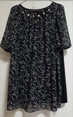 ローズティアラ 花柄 シフォン 半袖チュニック 46のサムネイル