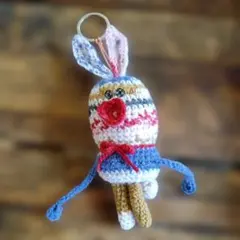 カラフルウサギのあみぐるみキーホルダー
