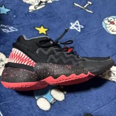 adidas MARVEL バスケットボールシューズ 黒/赤 23.0cmのサムネイル