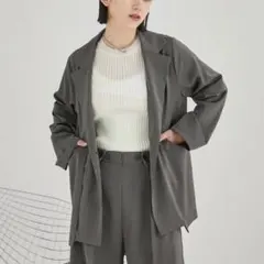 テーラードジャケット