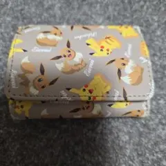 ピカチュウ　イーブイ　ミニ財布