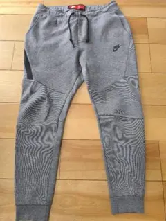 Lサイズ 美品 ナイキ　テックフリース　ジョガーパンツ NIKE　赤タグ