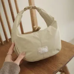 ノースフェイス クロスバッグ ショルダーバッグ トートバッグ 2wayアイボリー