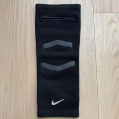 レディース　NIKE 膝用サポーター
