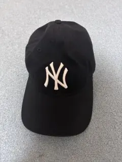 New ERA ニューヨークヤンキース キャップ　MOMA コラボ　ネイビー