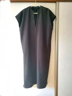 Lavish Gate ダークグレー 半袖ニットワンピース F